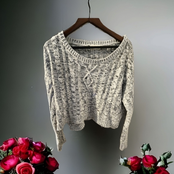 Grey sweater low cut - Picture 2 of 9